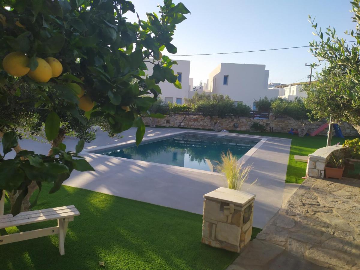 Sunset Studios And Apartments For Adults Over 21 Only Náusza Kültér fotó
