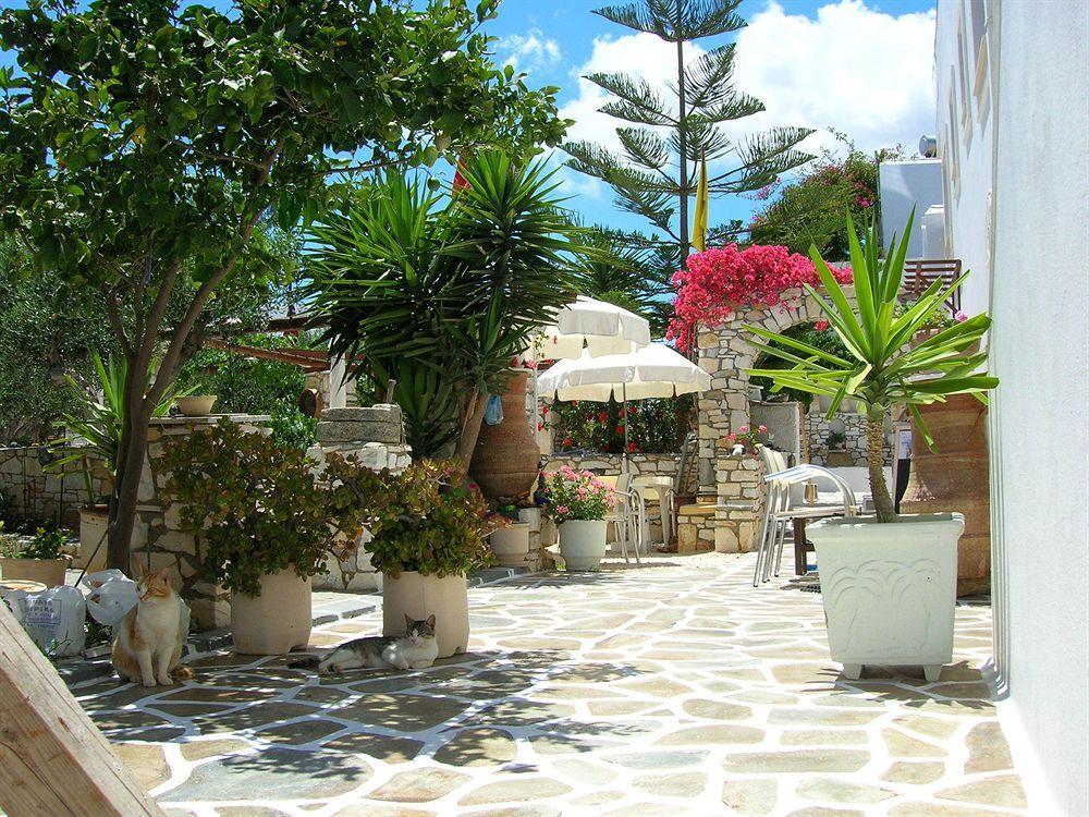Sunset Studios And Apartments For Adults Over 21 Only Náusza Kültér fotó