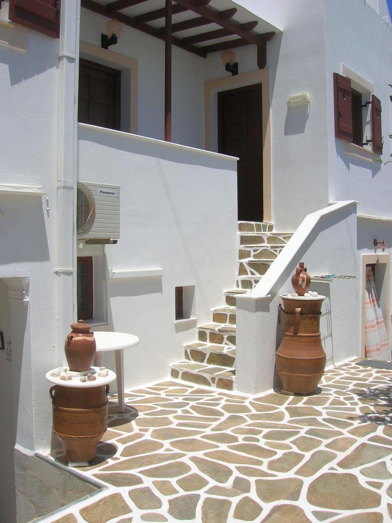 Sunset Studios And Apartments For Adults Over 21 Only Náusza Kültér fotó